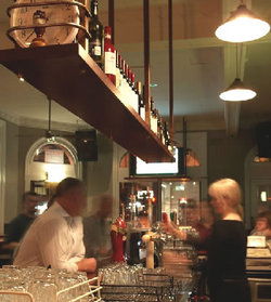 The Swan Hotel - St Kilda Accommodation 1