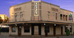 Sussex Hotel - St Kilda Accommodation 1