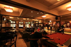 Edinburgh Castle Hotel - St Kilda Accommodation 1