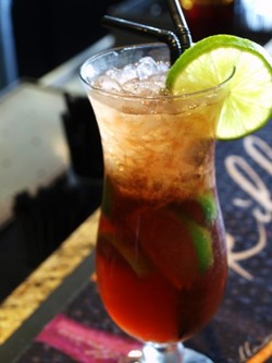 Glenelg Jetty Hotel - St Kilda Accommodation 2