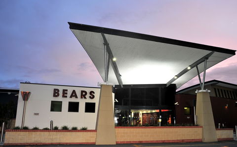 Burleigh Bears - St Kilda Accommodation 4