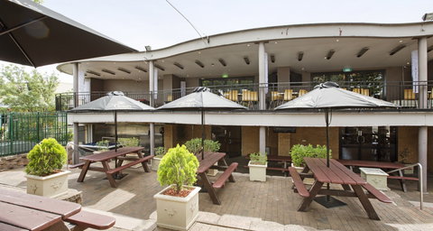 Castle Hill Tavern - St Kilda Accommodation 1