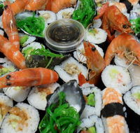 Red Mango Roll - St Kilda Accommodation