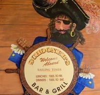 Schooners Bar  Grill - St Kilda Accommodation
