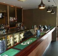 The Bowral Hotel - St Kilda Accommodation
