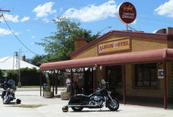 Albion Hotel Swifts Creek - St Kilda Accommodation 3