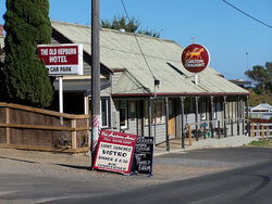 Porcupine Ridge VIC St Kilda Accommodation