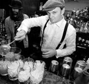 Cream Tangerine - St Kilda Accommodation