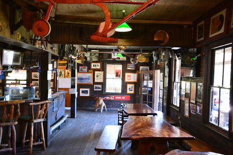 The Pub With No Beer - St Kilda Accommodation 1