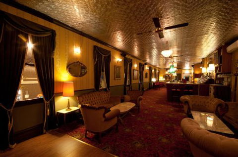 Back Bar Cocktail Lounge & Function Venue - St Kilda Accommodation 2
