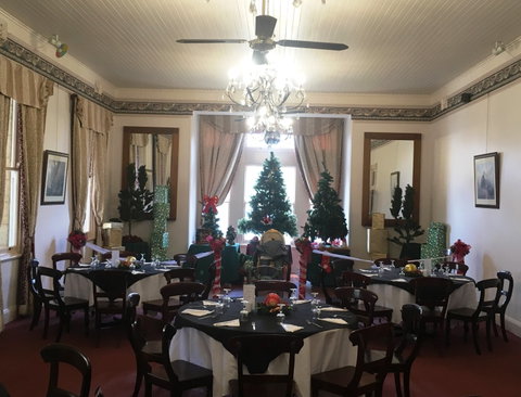 Abbey Of The Roses - Christmas In July - St Kilda Accommodation 1
