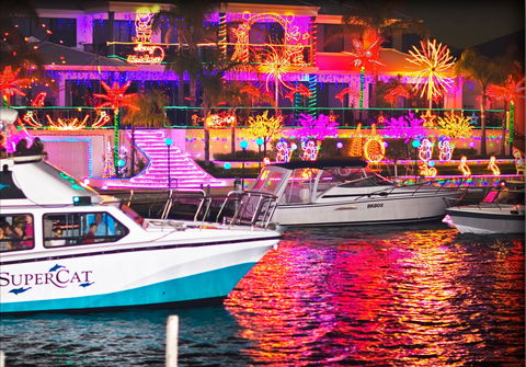 Christmas Lights Cruise - St Kilda Accommodation 1
