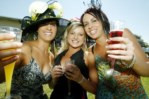 Albury Racing Club Boxing Day Races - St Kilda Accommodation 0