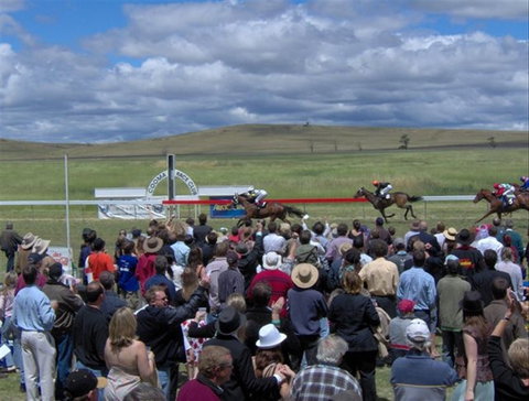 Cooma Sundowners Cup - St Kilda Accommodation 1