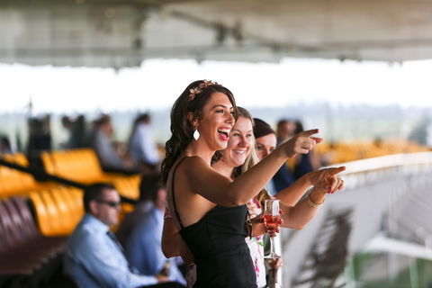 De Bortoli Wines Golden Rose Day - St Kilda Accommodation 1