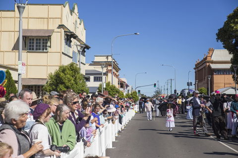 Mary Poppins Festival - St Kilda Accommodation 1