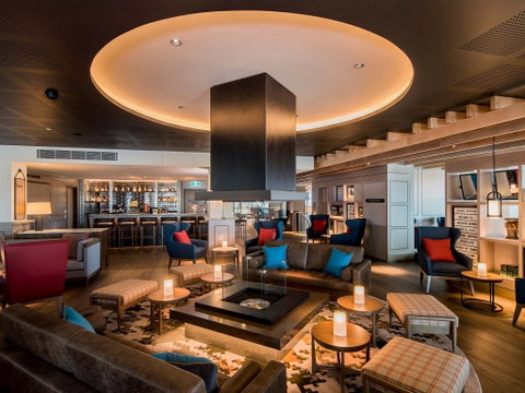 Live Music In 1867 Lounge - St Kilda Accommodation 0