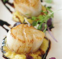 Dedes Restaurant - St Kilda Accommodation