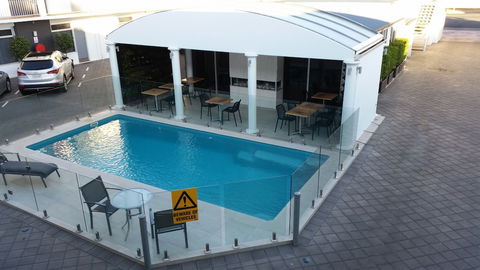 Ibis Styles Broken Hill - St Kilda Accommodation 3