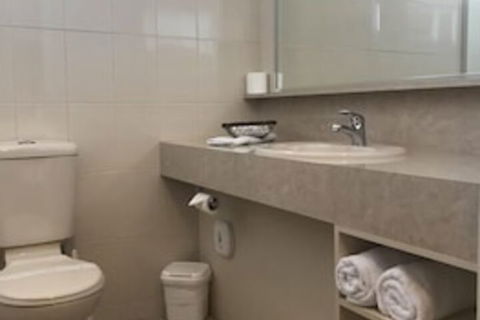 Nagambie Motor Inn - St Kilda Accommodation 6