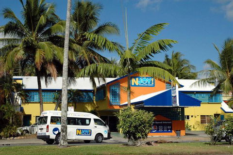 Njoy! Travellers Resort - St Kilda Accommodation 0