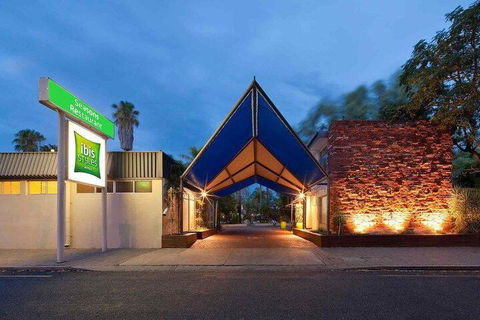 Ibis Styles Alice Springs Oasis - St Kilda Accommodation 3