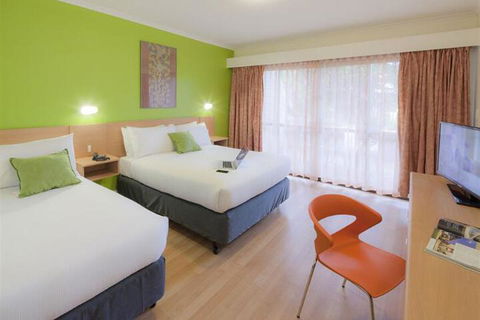 Ibis Styles Alice Springs Oasis - St Kilda Accommodation 6