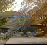 Kinross Inn - St Kilda Accommodation