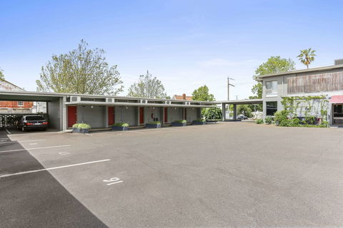 Comfort Inn Botanical - St Kilda Accommodation 0