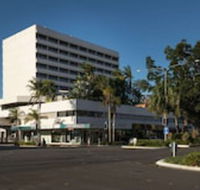 Rydges Plaza Cairns - St Kilda Accommodation