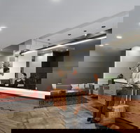 Punthill Little Bourke - St Kilda Accommodation