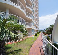 Beachcomber International Resort - St Kilda Accommodation