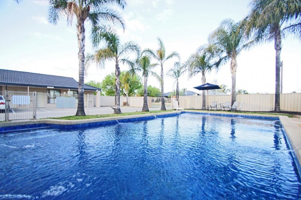 Shepparton VIC St Kilda Accommodation