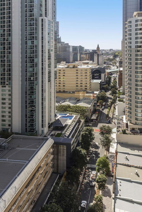 IStay River City Brisbane - St Kilda Accommodation 1