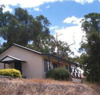 Riesling Country Cottages - St Kilda Accommodation