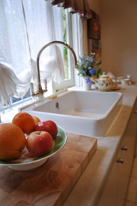 Athelney Cottage - St Kilda Accommodation 6