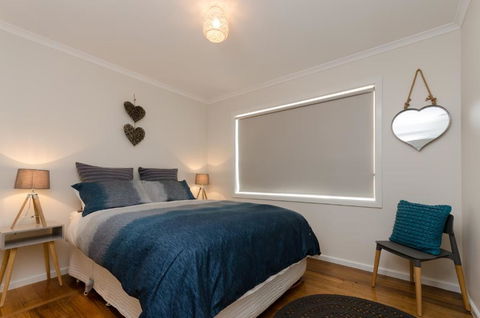 Penguin Beach House - St Kilda Accommodation 6