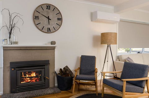 Penguin Beach House - St Kilda Accommodation 3