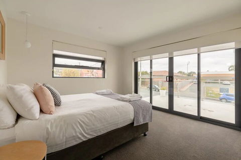 Kangaroo Bay Apartments - St Kilda Accommodation 7