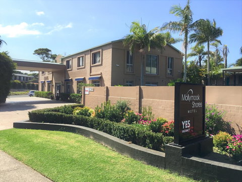 Mollymook Shores Motel And Conference Centre - St Kilda Accommodation 0