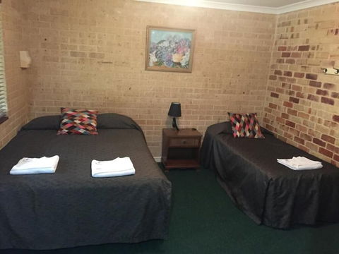 Travellers Rest Motel - St Kilda Accommodation 2