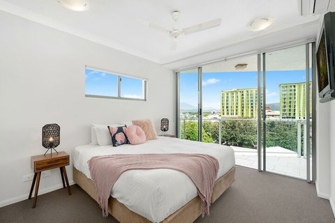 Centrepoint Apartments - St Kilda Accommodation 5
