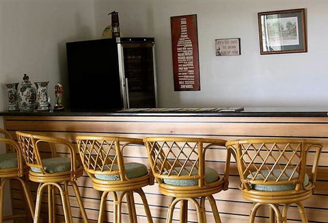 Taits Place Vineyard B & B - St Kilda Accommodation 3