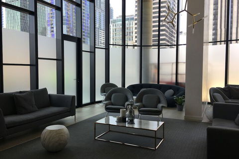 IFSuites (IFSTAYS) EQ Tower - St Kilda Accommodation 4