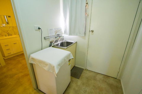 The Little House - St Kilda Accommodation 2