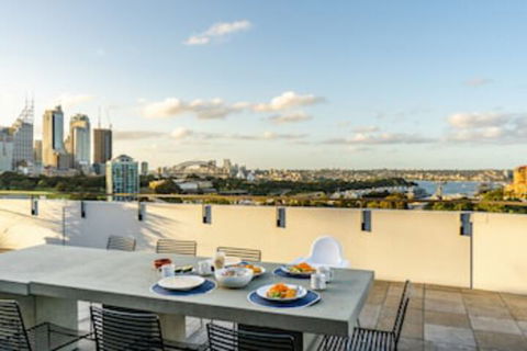 Sydney East Luxury Apartment - St Kilda Accommodation 0