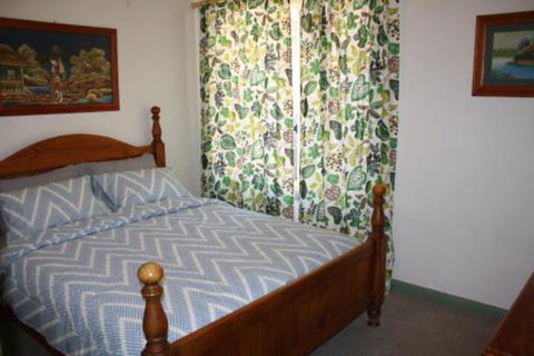 Maslin Beach House - St Kilda Accommodation 2