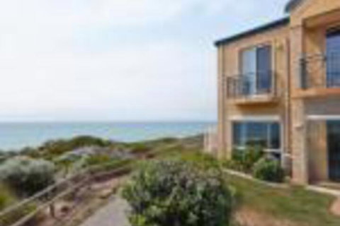 Caravel Beach House Mandurah - St Kilda Accommodation 0