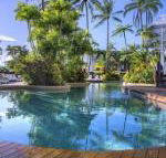 Cairns Luxury Seafront Apartment - St Kilda Accommodation