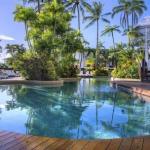 Cairns Luxury Seafront Apartment - St Kilda Accommodation 0